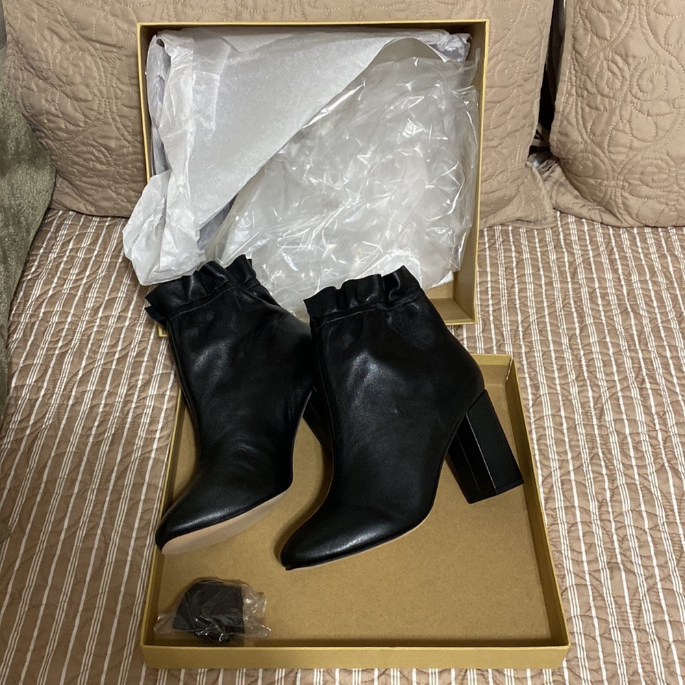 🔥🔥NEW In Box! Size 10 Black Moda Collective Jira Leather Boots!🔥🔥 - Picture 3 of 11